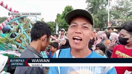 Jelang Ramadhan, Tradisi Berebut Gunungan Sumpil