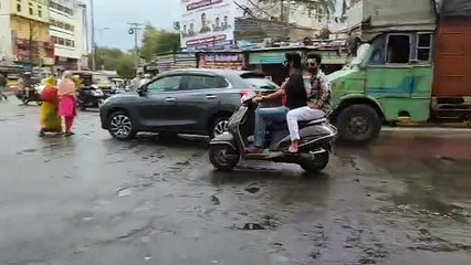 Video... उदयपुर में दोपहर बाद हुई रिमझिम बारिश