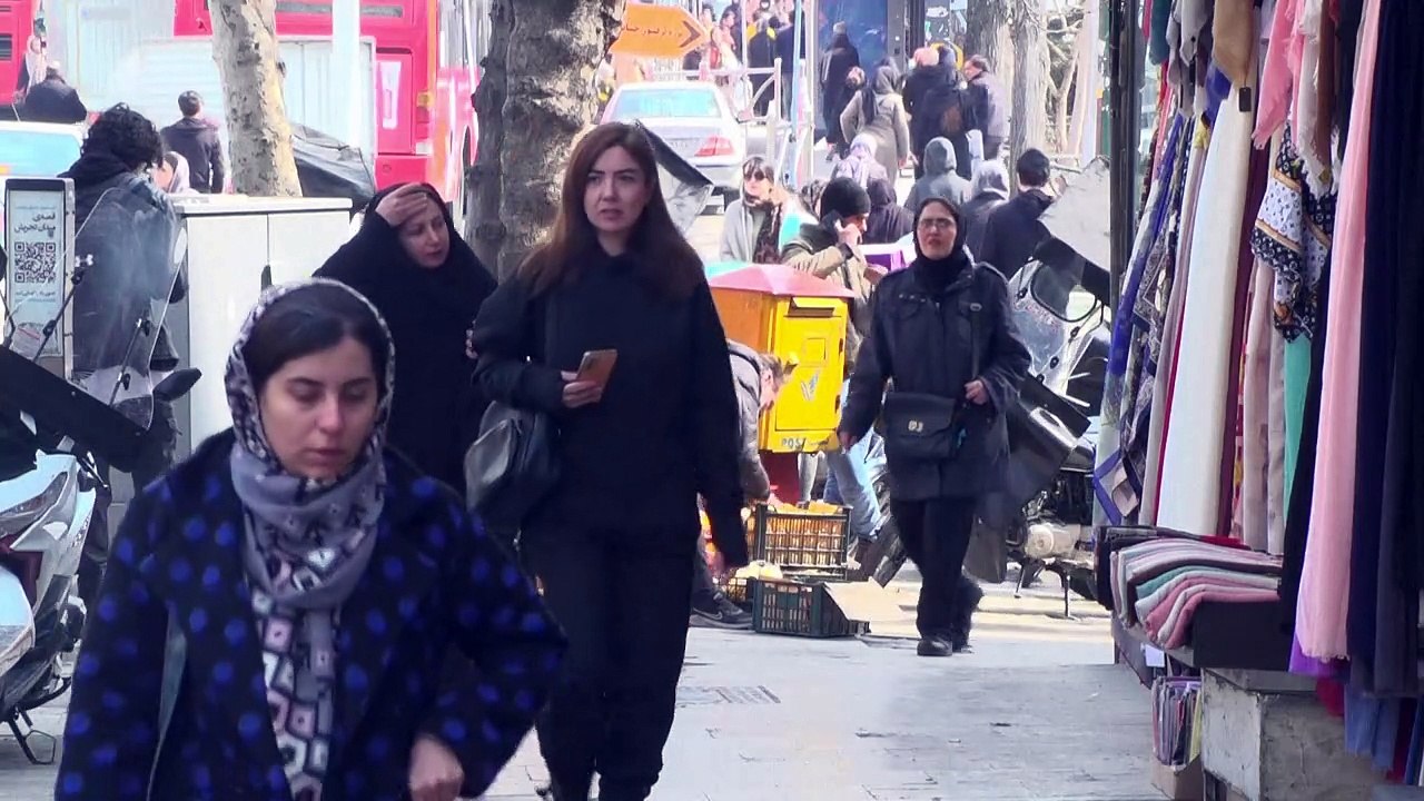 Frauen im Iran hoffen auf den Wandel
