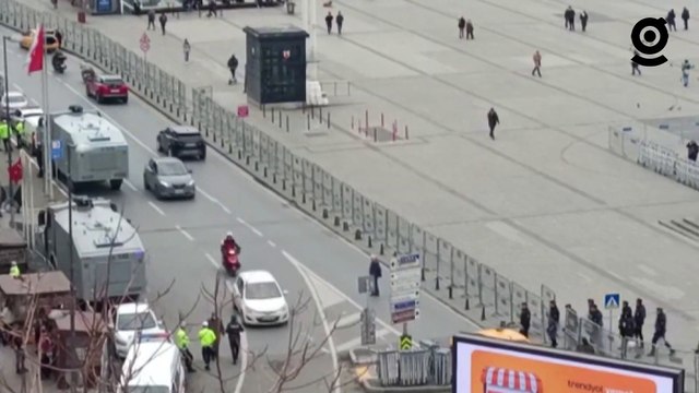 8 Mart Feminist Gece Yürüyüşü öncesi Taksim ablukaya alındı