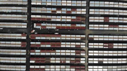 Hatay'da depremzedeler konteyner kentlere yerleşmeye başladı