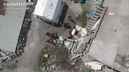 Deprem bölgesine giden ekipler sağlık taramalarını yerinde yaparak gerekli tedaviyi uyguladı