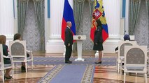 Zelensky e Putin agradecem às mulheres pelo papel na guerra