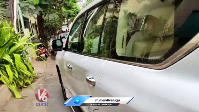 MLC Kavitha Started To Delhi For ED Enquiry In Liquor Policy Scam | V6 News