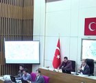 Tanju Özcan, AKP ve MHP'li meclis üyeleriyle dakikalarca dalga geçti