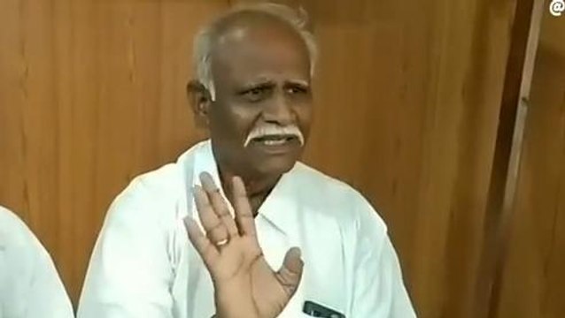 ಸಿಂಧನೂರು: ʻನೀರು ತರುವ ನಾಟಕ ಸಾಕು 1 ಲಕ್ಷ ಪರಿಹಾರ ಕೊಡಿʼ