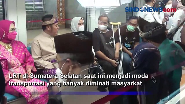 Menhub dan Gubernur Sumsel Bagikan Kartu Elektronik LRT Khusus Disabilitas