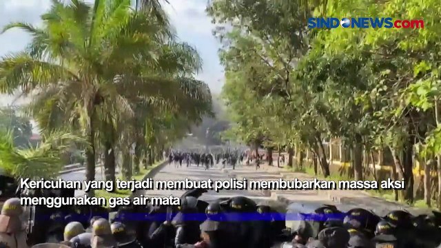 Polisi Tembakkan Gas Air Mata Saat Demo Mahasiswa Haluoleo Berlangsung Ricuh