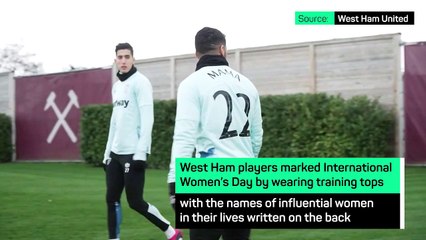 West Ham players pay tribute to special women in their lives