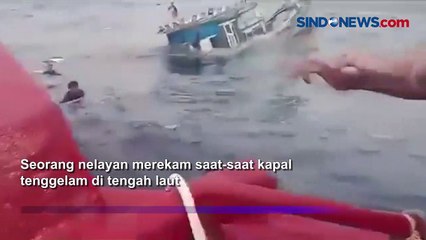 Kapal Nelayan Tenggelam Terekam Video Amatir di Padang