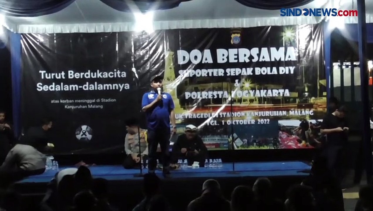 Gelar Doa Bersama untuk Korban Tragedi Kanjuruhan, Ribuan Suporter di Jogja Berdamai