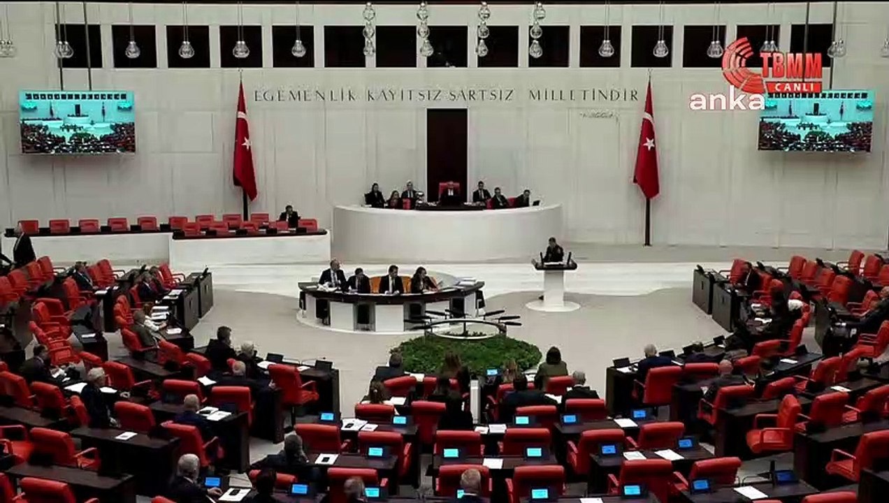 Depremde yeğenini kayden CHP'li Şahin, "saygı gösterin acımı anlatayım" dedi; AKP sıralarından tepki sesleri yükseldi!