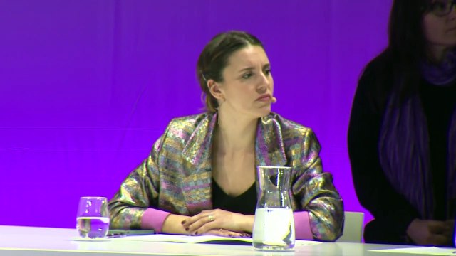 Jóvenes feministas se enfrentan a Irene Montero por la ley Trans