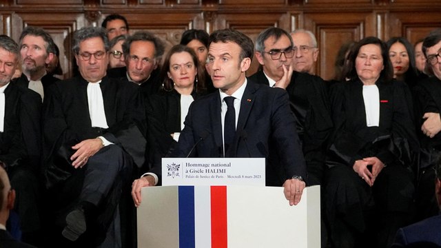 Droit à l’IVG : Emmanuel Macron annonce un projet de révision de la Constitution
