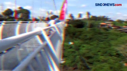Persiapan Liburan, Wajib Coba Wisata Pemacu Adrenalin Jembatan Kaca di Bali