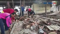 Atap Pendopo Rumah Dinas Bupati Gresik Roboh, Petugas Jaga Panik