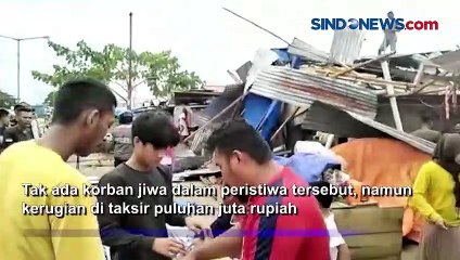 Tải video: Puting Beliung Terjang Muna, Puluhan Lapak Pedagang Rusak