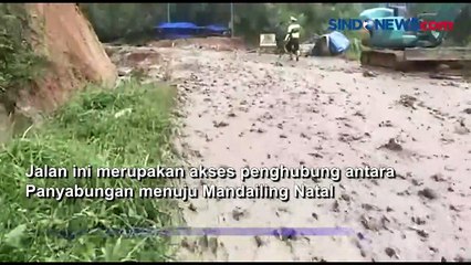 Fenomena Banjir Lumpur Bercampur Kerikil, Akses Jalan Lintas Sumatera Terganggu