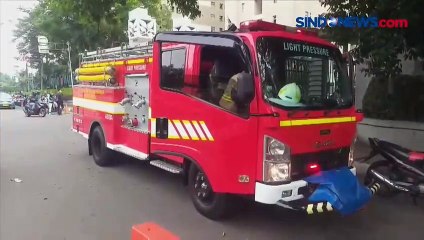 Kios Penjual Makanan Kebakaran, Asap Tebal Selimuti Kawasan Kalibata City