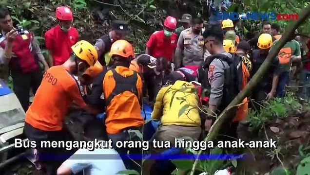 Bus Terjun Ke Jurang di Magetan Diduga Akibat Rem Blong, 7 Penumpang Tewas
