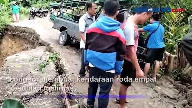 Longsor di Jalan Nias Selatan, Kendaraan Roda 4 Kesulitan Melintas