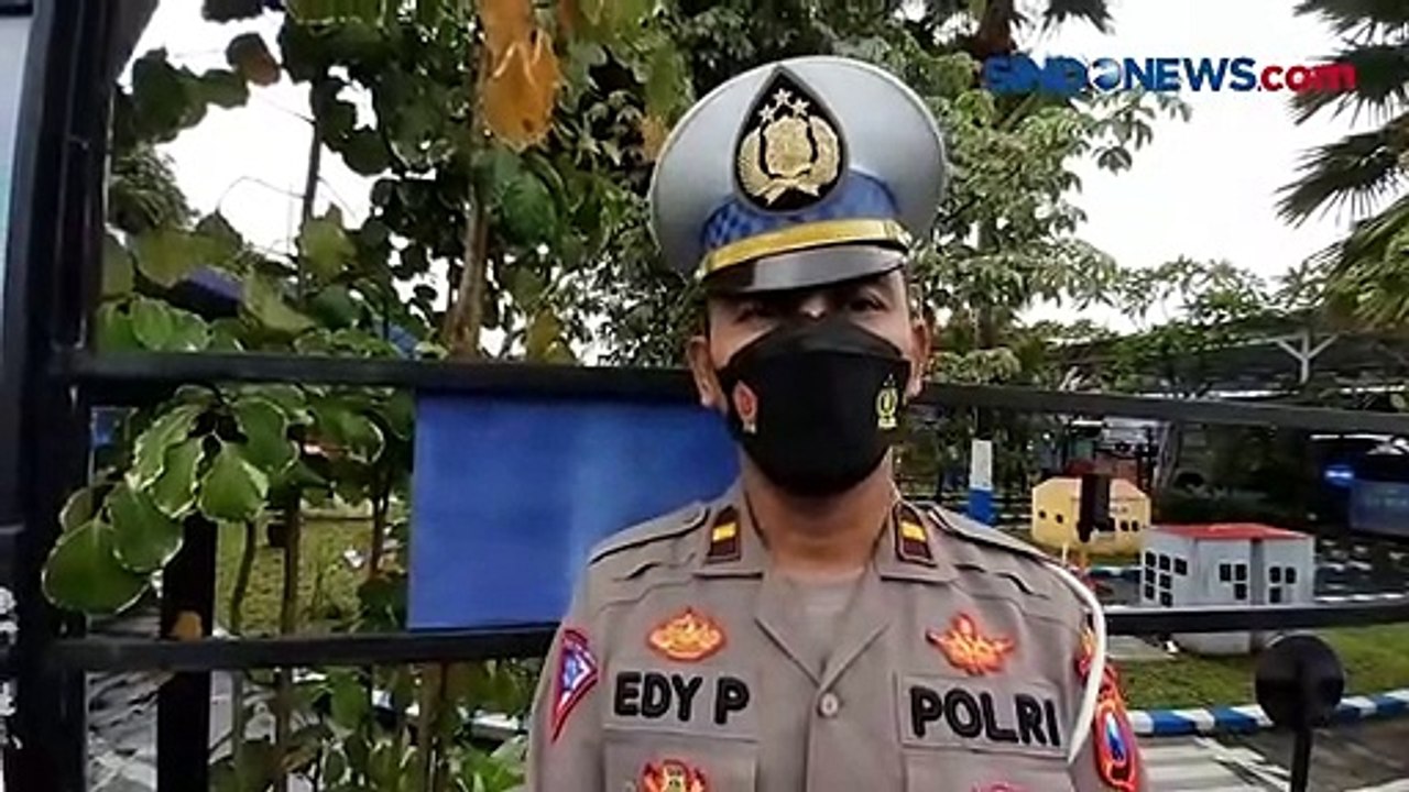 Polisi Buru Sopir Mobil Yang Tabrak Pasutri hingga Tewas di Jember