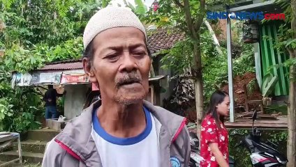 Télécharger la video: Tebing Setinggi 20 Meter di Kulonprogo Longsor Timpa Rumah Warga