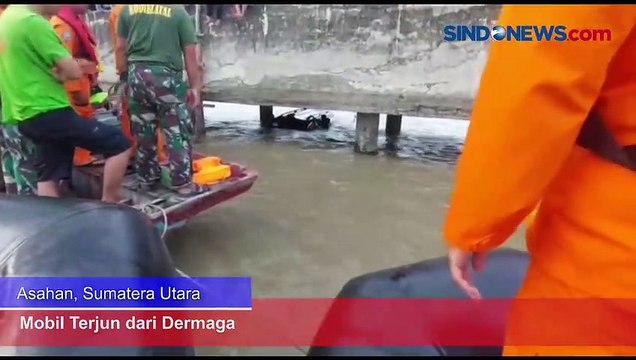 Evakuasi Sopir dan Penumpang Mobil yang Terjun ke Laut dari Dermaga di Asahan