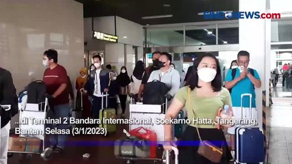 Descargar video: Arus Balik Libur Nataru, 63.520 Orang Tiba di Bandara Soetta