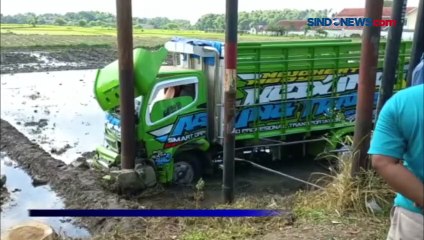 Download Video: Kakak-adik Tewas Ditabrak Truk di Mojokerto