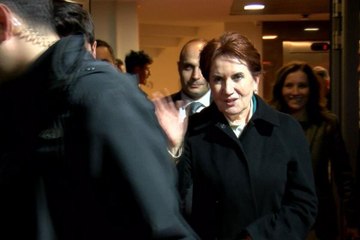 Скачать видео: İYİ Parti Genel Başkanı Meral Akşener, Başkanlık Divanı'nı topladı