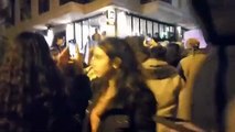 21. Feminist Gece Yürüyüşü'nde basın açıklamasının ardından Taksim'e çıkması engellenen kadınlara ve LGBTİ 'lara polis biber gazıyla müdahale etti