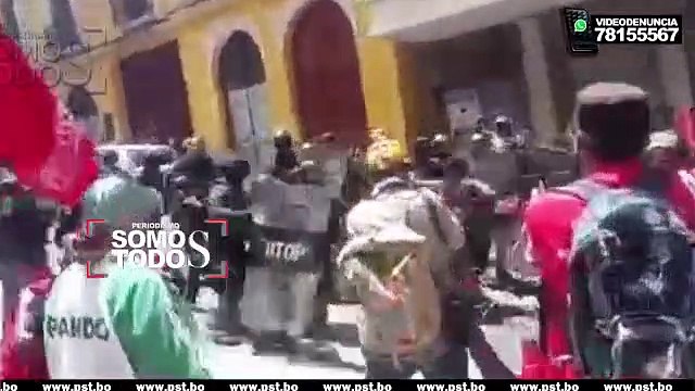 enfrentamientos de maestros con policias La Paz