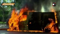 Manifestantes se enfrentaron con la policía durante la protesta por el choque de trenes en Grecia