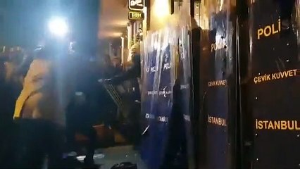 Bakın bakalım kim kime saldırıyor!