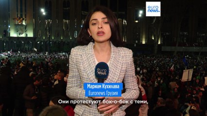 Спецназ вытеснил митингующих с площади перед парламентом в Тбилиси