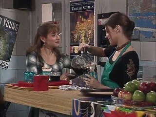 Chambres En Ville - S06E19 - Départ de Catherine