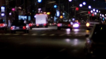 HIGHLANDER Film - Extrait avec Clancy Brown et Roxanne Hart - Course poursuite effrénée