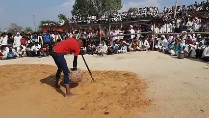 दंगल में पहलवानों ने दिखाया दमखम, विभिन्न प्रांतों के 100 से अधिक पहलवानों ने की शिरकत