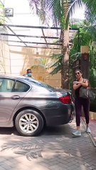 Sophie Choudry ने Satish Kaushik के निधन पर जताया दुःख