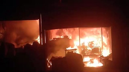 Video: Massive fire in tent house