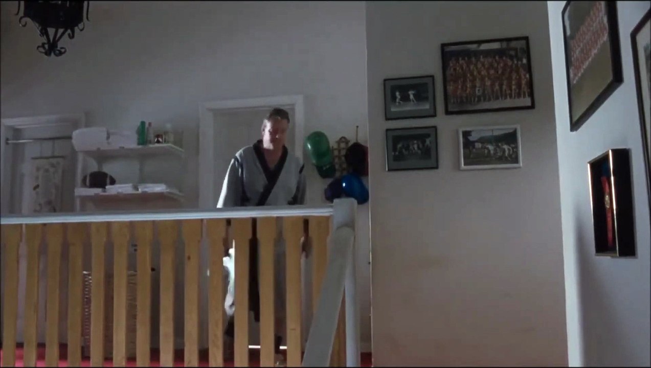 Arachnophobia (1990) bathroom shower clip