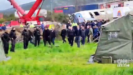 Yunanistan'da sokaklar savaş alanına döndü