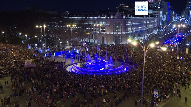 8 marzo, donne in marcia a Madrid e Città del Messico