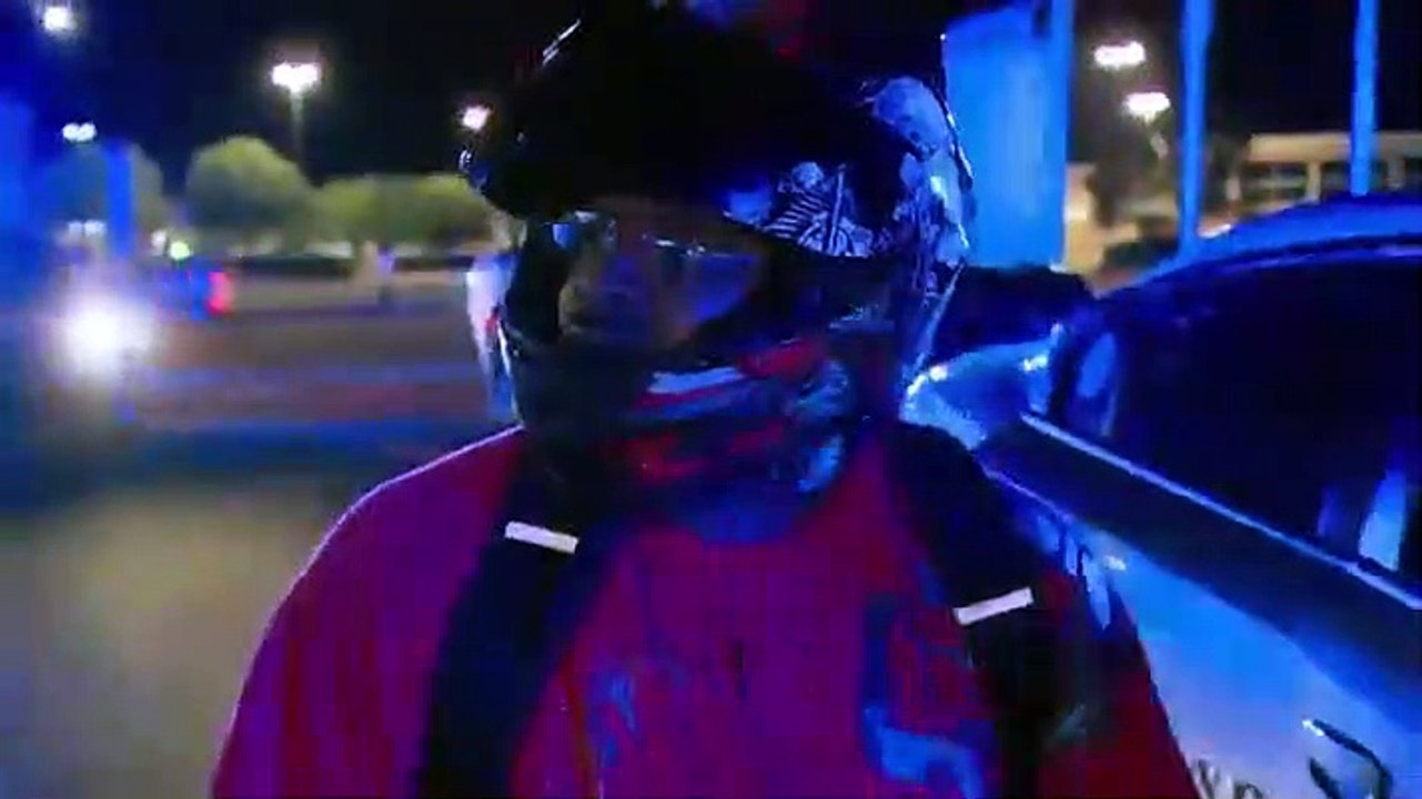 Cops - Se33 - Ep10 Act Your Age HD Watch