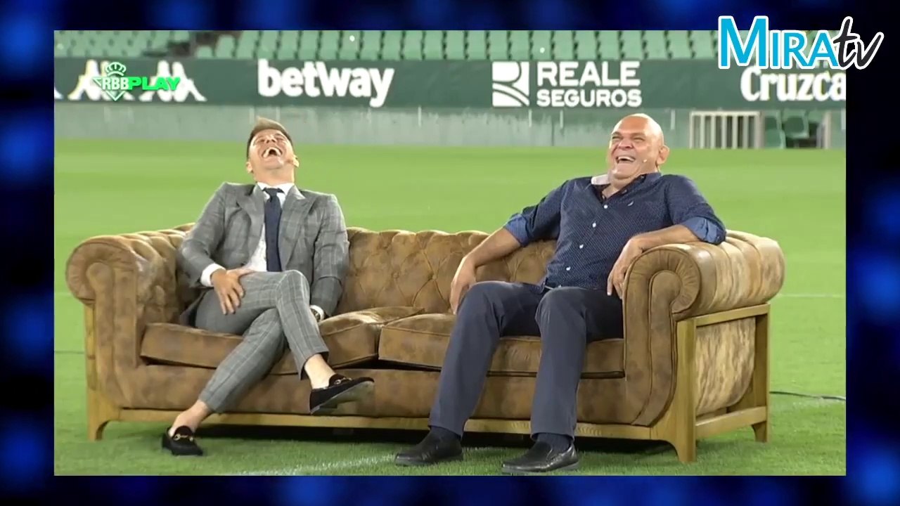 Comandante Lara y Joaquín Sánchez - Show en el Benito Villamarín #chistes  #risa #show #comedia #humor