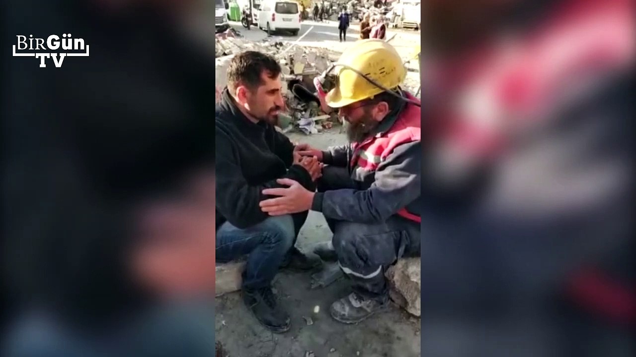 Menzil Cemaati'nden enkazda tövbe seansı!