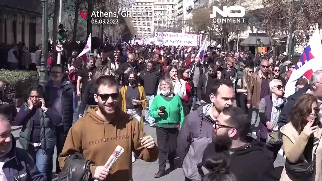 «اشک خشک اما خشم شد»؛ درگیری آتنی‌ها با پلیس یونان بر سر مرگبارترین فاجعه راه‌آهن یونان