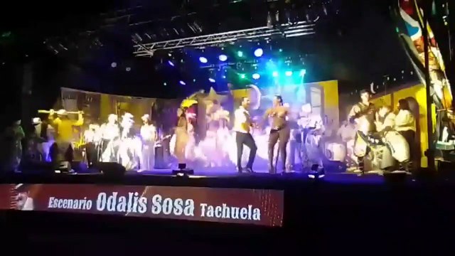 Comparsa MAKENNA en el escenario de Parque Rodó, Tacuarembó, Uruguay (20/02/2023)