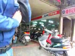 071230-10 Scooter Cruise, Part 7, Repair Shop Search